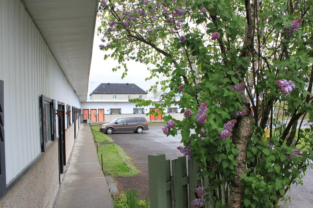 Motel Boise Blainville Exterior photo